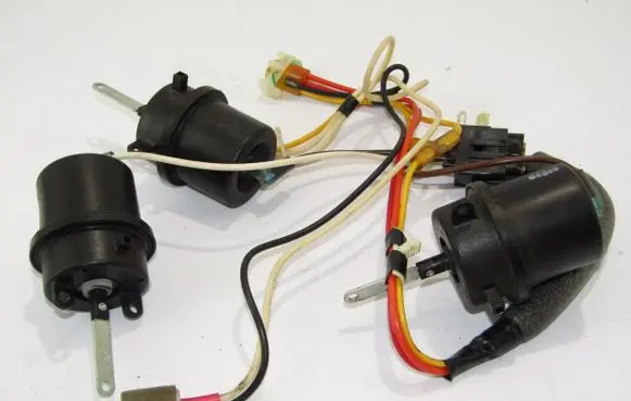 Mazda Tribute Turbo solenoid valve 