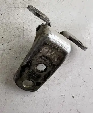 Honda Civic Front door upper hinge 017NHD2E