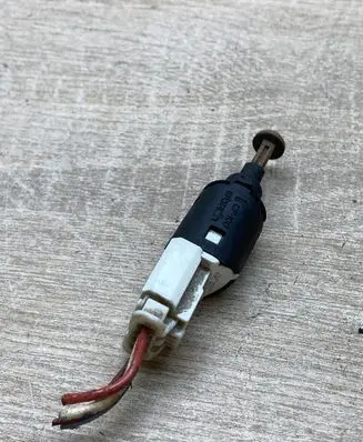 Peugeot 307 Brake pedal sensor switch 9643478880