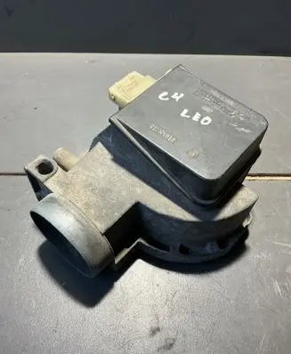 Audi A6 S6 C4 4A Mass air flow meter 0281002074 4A0133471