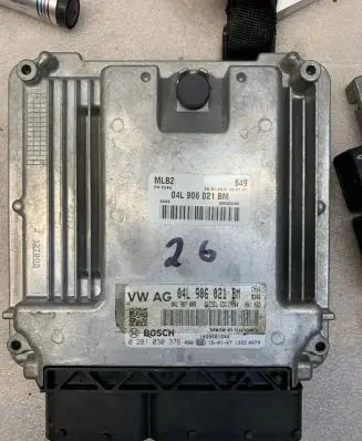 Audi A4 S4 B8 8K Engine control unit/module ECU 04L906021BM