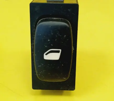 Peugeot 307 Electric window control switch 96360166XT