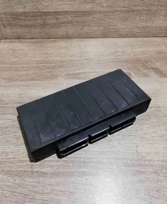 BMW 5 E34 Light module LCM 1379371 5KG005137