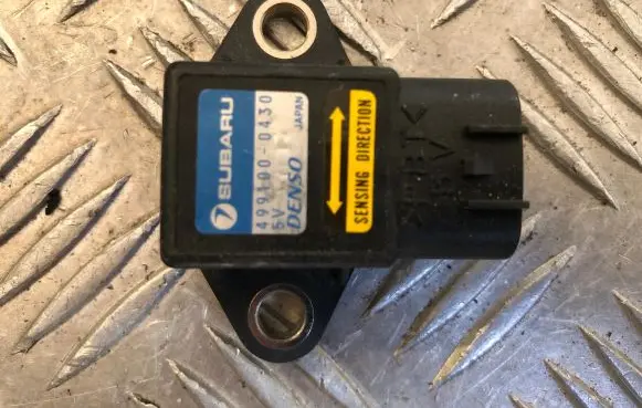 Subaru Legacy Airbag deployment crash/impact sensor 4991000430
