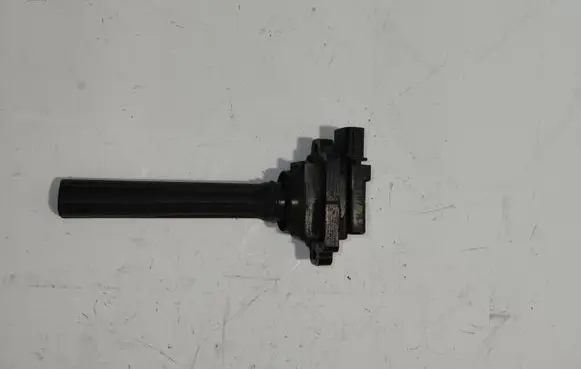 Suzuki Grand Vitara I High voltage ignition coil 3341077E2