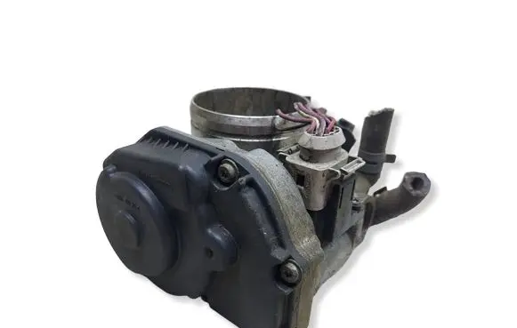 Audi A3 S3 8L Throttle valve 06A133064M