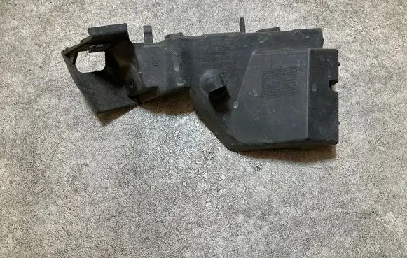 Audi Q5 SQ5 Front bumper mounting bracket 8R0807283B