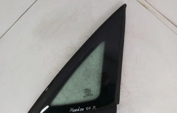 Ford Mondeo MK IV Rear side window