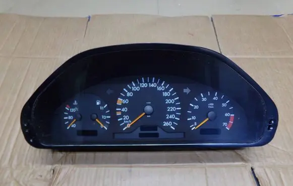 Mercedes-Benz C W202 Speedometer (instrument cluster) 2025401848