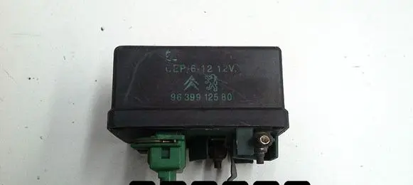 Peugeot 807 Engine control unit/module 9639912580