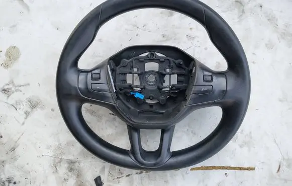 Peugeot 208 I Steering wheel 96750123ZD