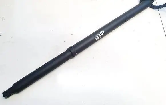 Mazda CX-30 Tailgate/trunk strut/damper dfr7636exe dfr7-636exe