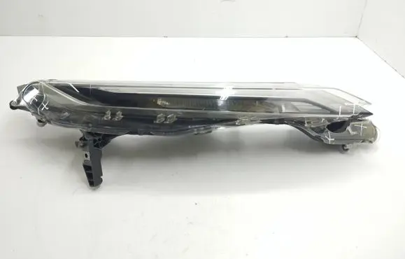 Nissan Juke II F16 Headlight/headlamp 261206PA0A 90170975 P13AFJK16R