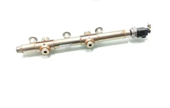 Audi A1 Fuel main line pipe 04C133320F