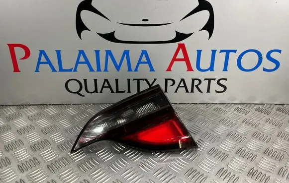 Opel Zafira C Tailgate rear/tail lights 13288832