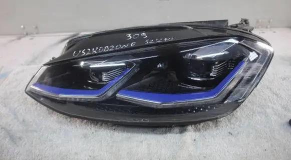 Volkswagen Golf VII Headlight/headlamp 5G1941035B 1EX01306669 8921UM70000FFX5
