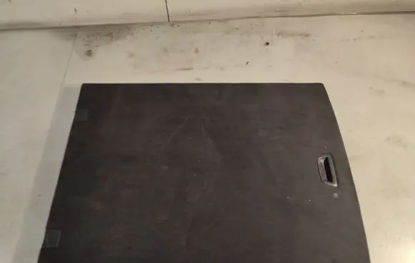 Trunk/boot floor carpet liner