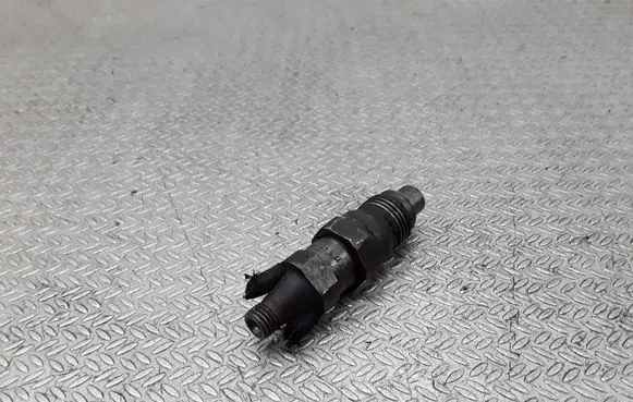Peugeot 406 Fuel injector KCA17S42