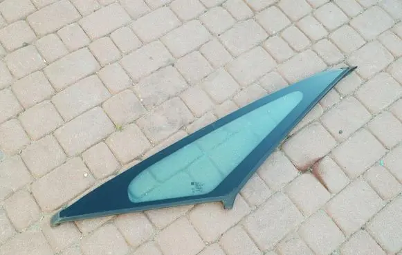 Opel Zafira C Sliding door window/glass 22TYS