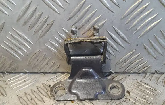Toyota Avensis T270 Tailgate/trunk/boot hinge