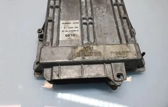 Citroen Berlingo Engine control unit/module 9635169580 216537162 8297056537
