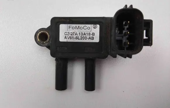 Ford C-MAX II Exhaust gas pressure sensor AV615L200AB