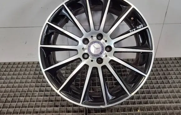 Mercedes-Benz CLA C117 X117 W117 R18 alloy rim