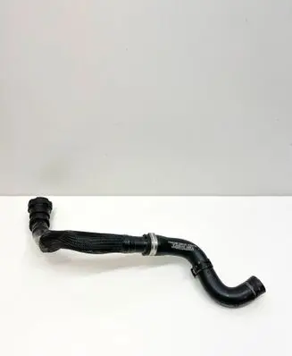 Mercedes-Benz SL R231 Engine coolant pipe/hose 
