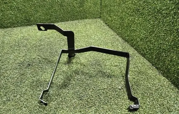 Battery bracket