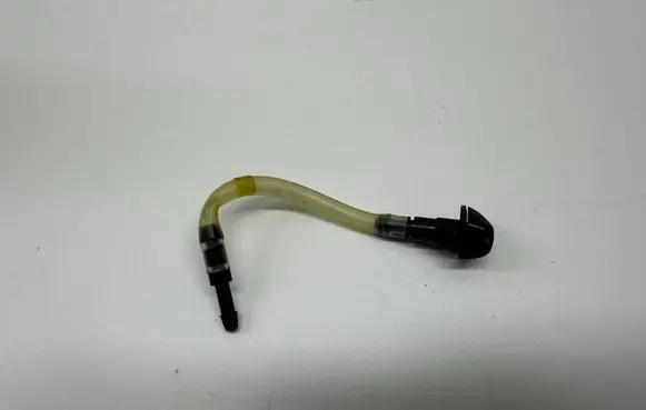 Nissan Juke I F15 Rear window washer spray nozzle 