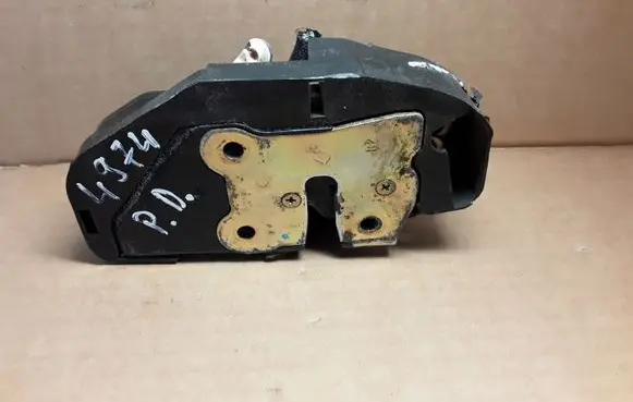 Jeep Grand Cherokee (WK) Front door lock NOCODE