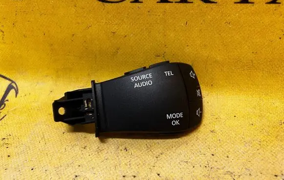 Renault Megane IV Head unit multimedia control 255520229R