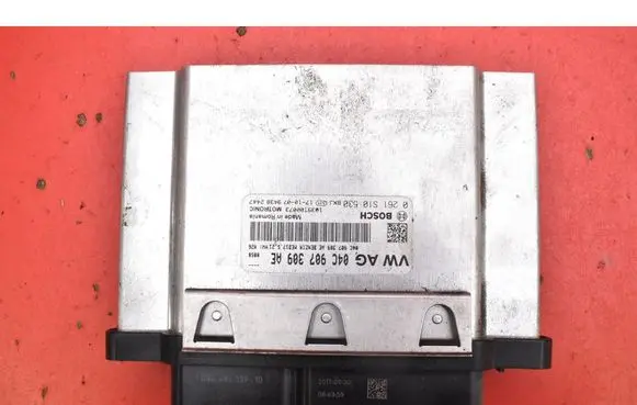 Skoda Rapid (NH) Engine control unit/module ECU 04C907309AE