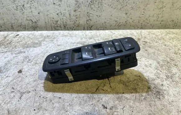 Chrysler Pacifica Electric window control switch 68234087AD 10115696 401500