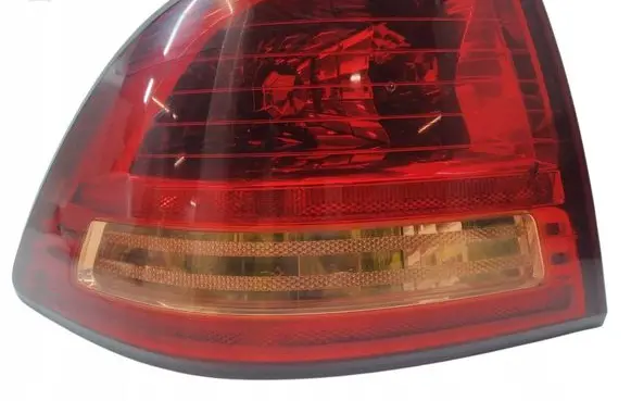KIA Magentis Rear/tail lights