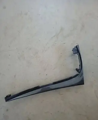 Buick Encore I Dashboard glove box trim BCG20597