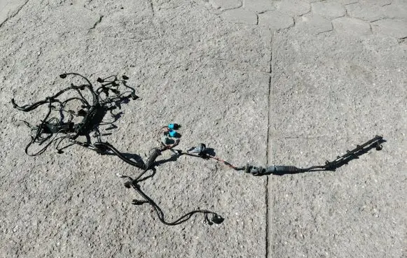 BMW 5 E60 E61 Engine installation wiring loom