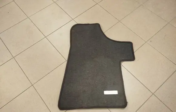 Mercedes-Benz Vito Viano W639 Front floor mat 