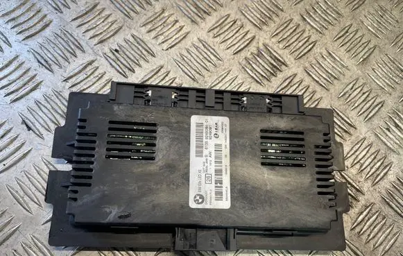BMW 3 E90 E91 Light module LCM 9249084