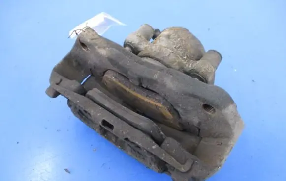 Volkswagen PASSAT B5 Front brake caliper