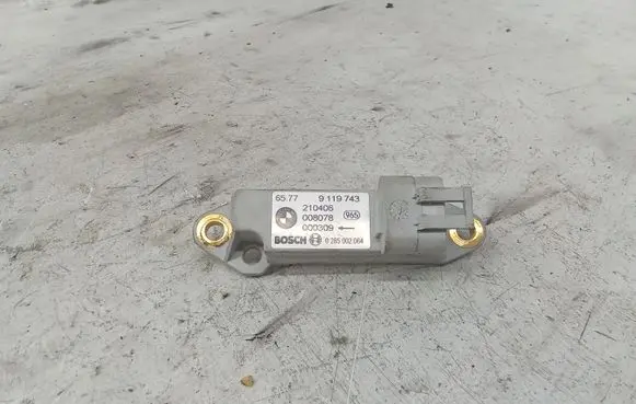 BMW X5 E53 Airbag deployment crash/impact sensor 9119743 0285002064