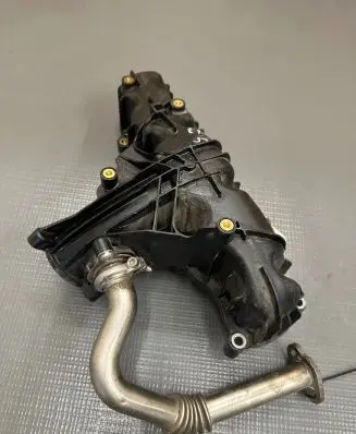 Audi A6 C7 Intake manifold 03L129711AF