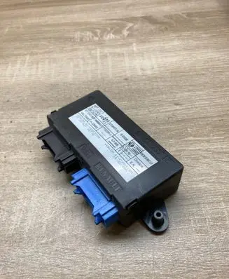 Renault Laguna I Comfort/convenience module 7700421261B 73847257C