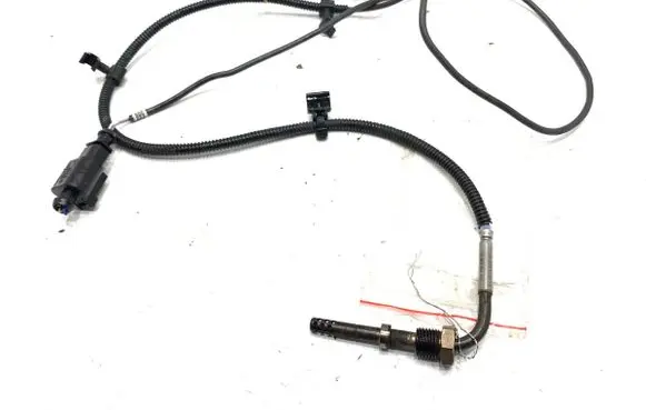 Volkswagen Phaeton Exhaust gas temperature sensor 059906088AD