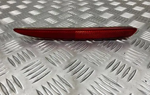 Mazda 6 Rear tail light reflector 25061971 9321801 9321801L