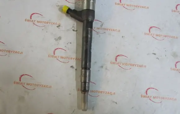 Opel Astra J Fuel injector 55578075