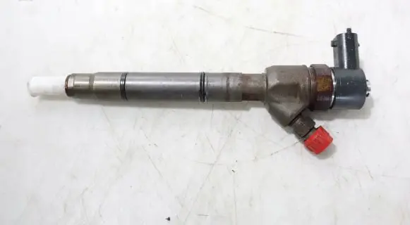 KIA Ceed Fuel injector 0445110256