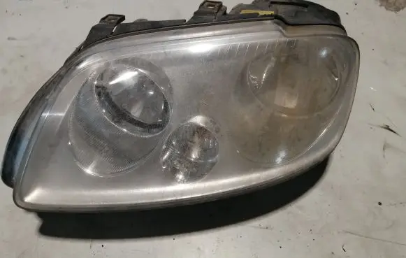 Volkswagen Caddy Headlight/headlamp 2K0941005B