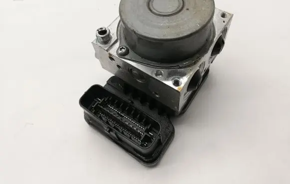 Toyota C-HR I ABS Pump 4451047070