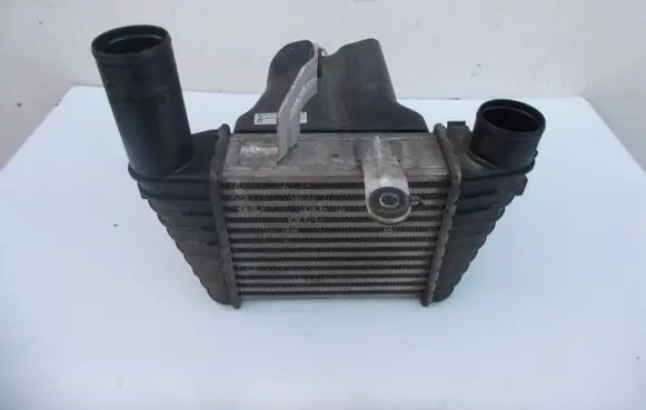 Mitsubishi Colt Intercooler radiator MN130243